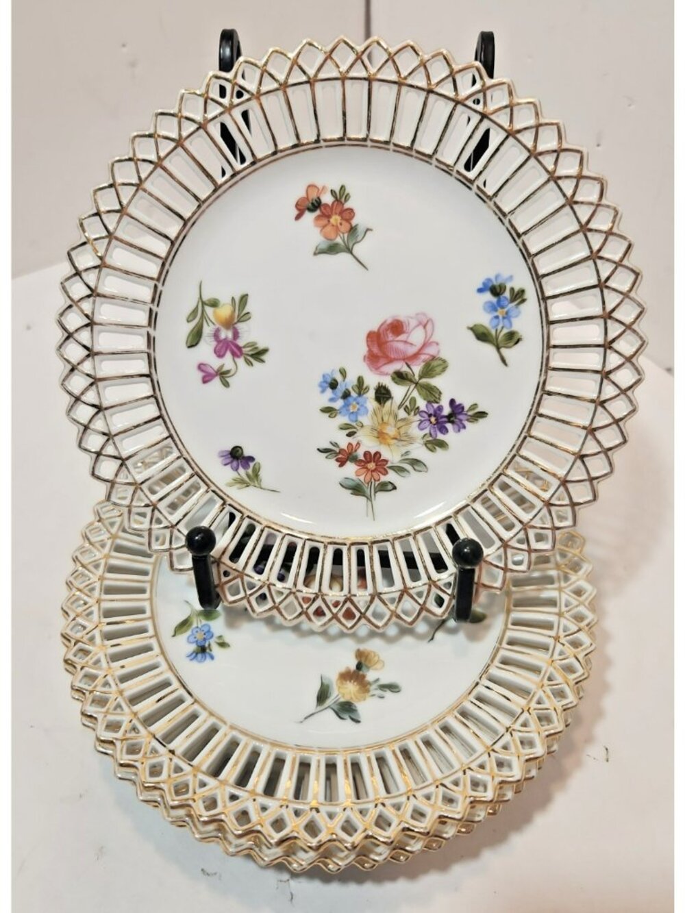 Vtg  Schumann Arzberg Bavaria Reticulated Pierced Rim Floral Transfer Set of 5